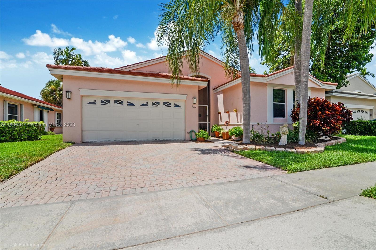 1612 149th Ave, Pembroke Pines, FL 33027