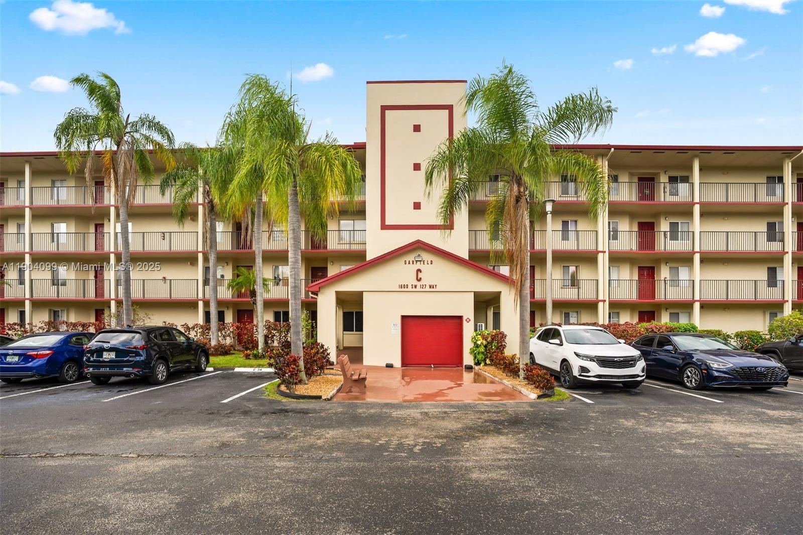 1600 127th Way, Pembroke Pines, FL 33027
