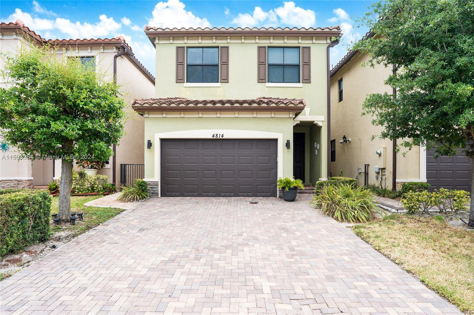 4814 56th Ct, Tamarac, FL 33319