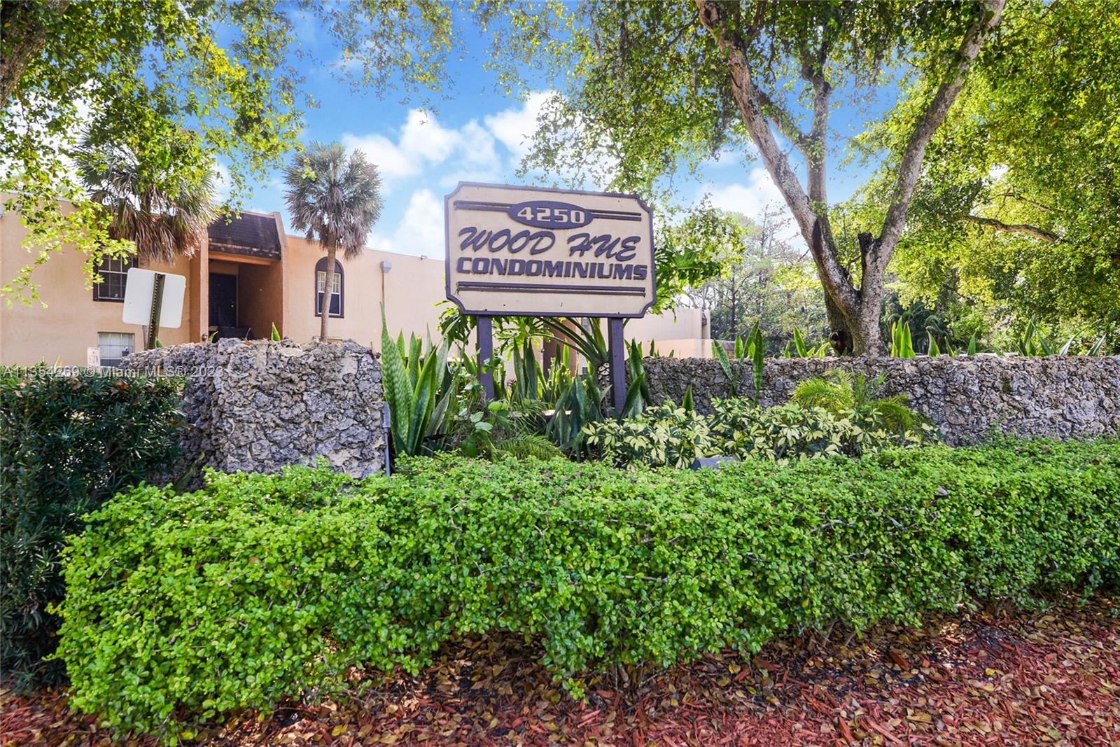 4211 19th St, Lauderhill, FL 33313