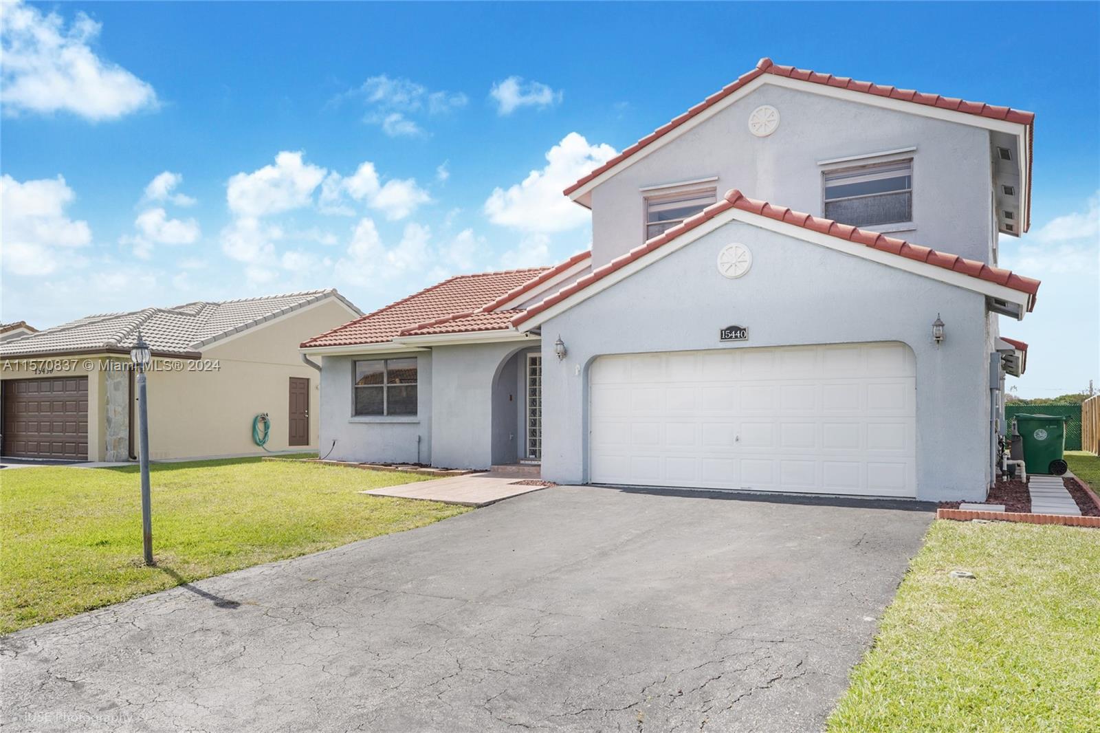 15440 Gauntlet Hall Mnr, Davie, FL 33331